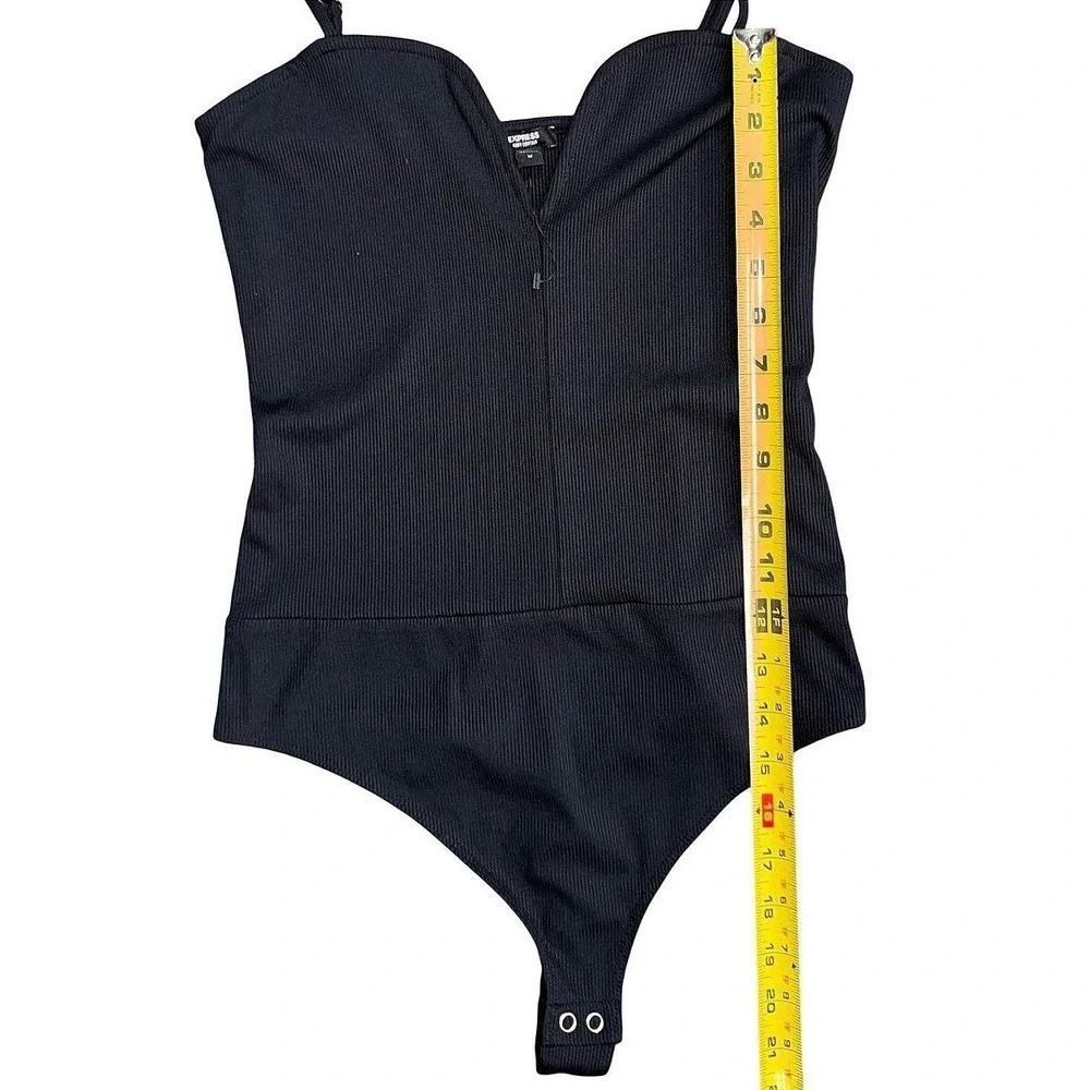 Express Body Contour Ribbed Sweetheart‎ V-Wire Bodysuit Black Medium NEW